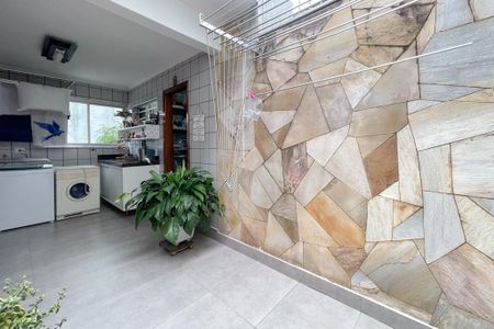 Casa à venda com 165m², 3 quartos e 4 vagasÁrea de Serviço