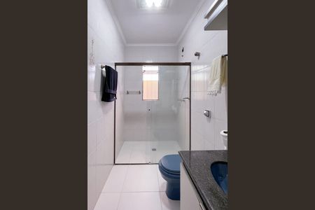 Casa à venda com 165m², 3 quartos e 4 vagasBanheiro Social