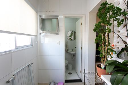 Apartamento à venda com 79m², 2 quartos e 1 vaga Apartamento à venda com 79m², 2 quartos e 1 vagaÁrea de Serviço