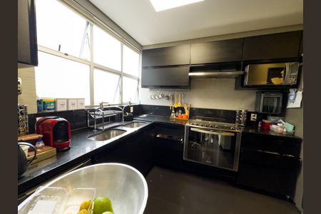 Apartamento à venda com 162m², 3 quartos e 3 vagasCozinha