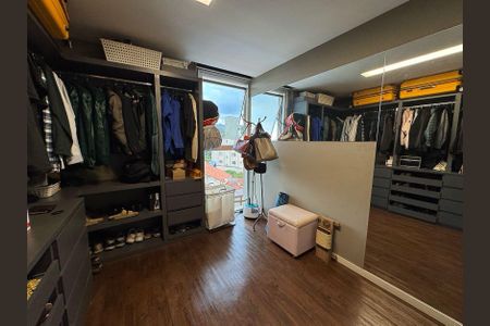 Apartamento à venda com 162m², 3 quartos e 3 vagasQuarto 2