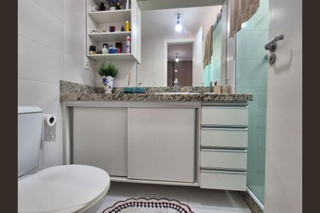 Apartamento à venda com 83m², 3 quartos e 1 vagaBanheiro da Suíte