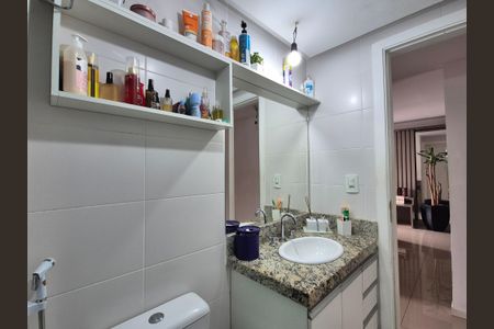 Apartamento à venda com 83m², 3 quartos e 1 vagaBanheiro Social