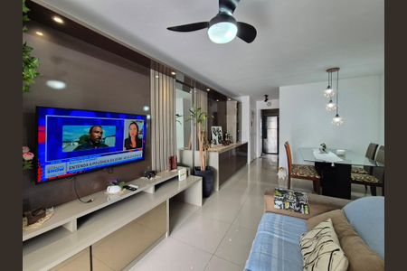 Apartamento à venda com 83m², 3 quartos e 1 vagaSala