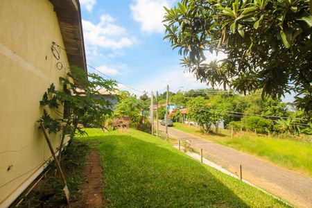 Casa à venda com 110m², 3 quartos e 2 vagas Casa à venda com 110m², 3 quartos e 2 vagasÁrea externa