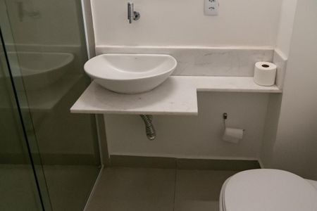 Studio à venda com 32m², 0 quarto e sem vaga Studio à venda com 32m², 0 quarto e sem vagaBanheiro Social