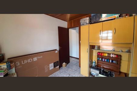 Casa à venda com 164m², 4 quartos e 2 vagas Casa à venda com 164m², 4 quartos e 2 vagasQuarto 2