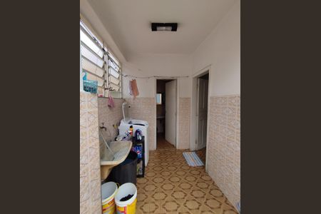 Casa à venda com 150m², 2 quartos e 2 vagas Casa à venda com 150m², 2 quartos e 2 vagasÁrea de Serviço