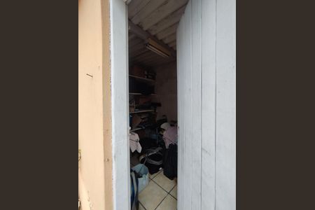 Casa à venda com 150m², 2 quartos e 2 vagas Casa à venda com 150m², 2 quartos e 2 vagasQuarto de serviço