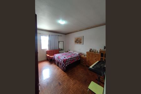 Casa à venda com 150m², 2 quartos e 2 vagas Casa à venda com 150m², 2 quartos e 2 vagasQuarto 2