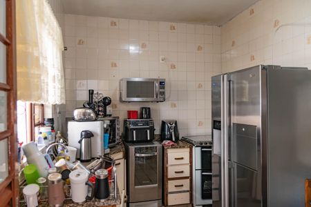 Casa à venda com 190m², 3 quartos e 2 vagas Casa à venda com 190m², 3 quartos e 2 vagasCozinha