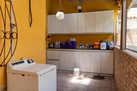 Casa à venda com 190m², 3 quartos e 2 vagas Casa à venda com 190m², 3 quartos e 2 vagasÁrea de Serviço