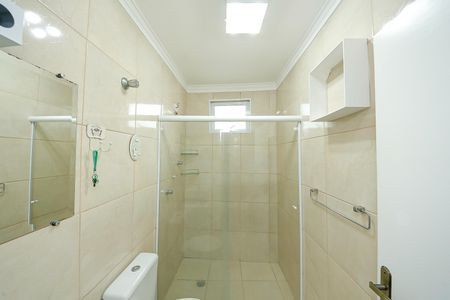 Casa à venda com 140m², 3 quartos e 2 vagas Casa à venda com 140m², 3 quartos e 2 vagasBanheiro