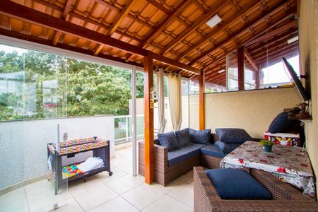 Apartamento à venda com 90m², 2 quartos e 2 vagas Apartamento à venda com 90m², 2 quartos e 2 vagasEspaço gourmet