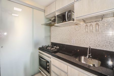 Apartamento à venda com 51m², 2 quartos e 1 vaga Apartamento à venda com 51m², 2 quartos e 1 vagaCozinha e Área de Serviço