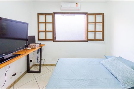 Casa à venda com 497m², 4 quartos e 6 vagasQuarto 2