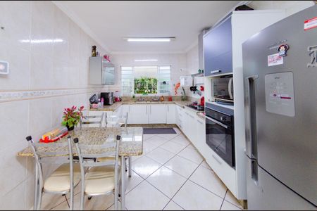 Casa à venda com 497m², 4 quartos e 6 vagasCozinha