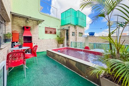 Casa à venda com 350m², 4 quartos e 2 vagasPiscina e Churrasqueira