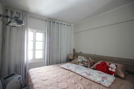 Apartamento à venda com 77m², 2 quartos e 1 vagaQuarto 1