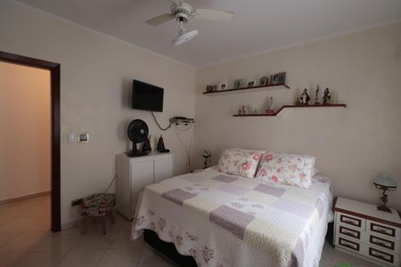 Casa à venda com 250m², 4 quartos e 2 vagasQuarto 1