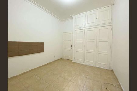 Apartamento à venda com 112m², 3 quartos e sem vaga