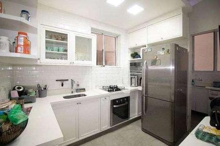 Apartamento à venda com 117m², 3 quartos e sem vaga