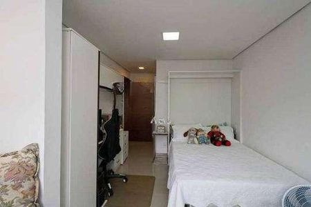 Apartamento à venda com 118m², 3 quartos e sem vaga