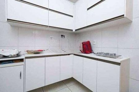 Apartamento à venda com 118m², 3 quartos e sem vaga