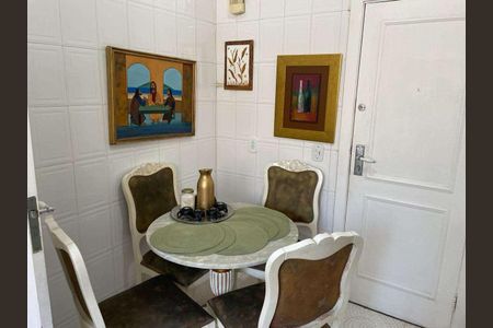 Apartamento à venda com 77m², 3 quartos e 1 vaga