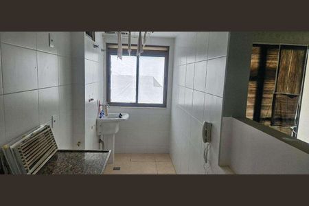 Apartamento à venda com 67m², 2 quartos e 1 vaga