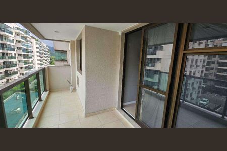 Apartamento à venda com 67m², 2 quartos e 1 vaga