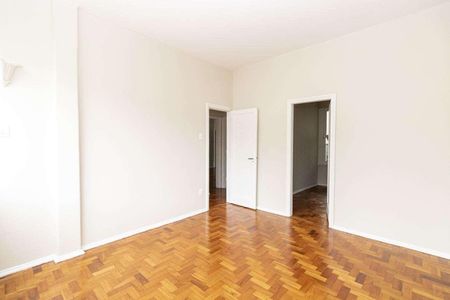 Apartamento à venda com 110m², 3 quartos e sem vaga