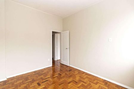 Apartamento à venda com 110m², 3 quartos e sem vaga