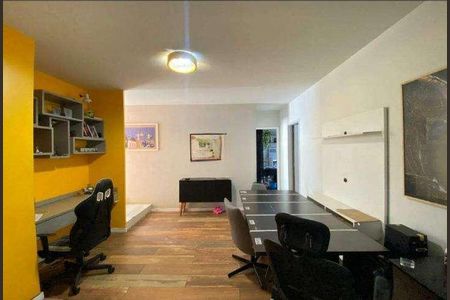 Apartamento à venda com 210m², 4 quartos e 2 vagas