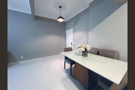 Apartamento à venda com 121m², 3 quartos e sem vaga