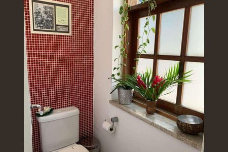 Apartamento à venda com 215m², 4 quartos e sem vaga