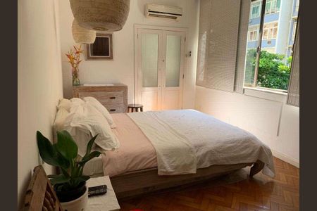 Apartamento à venda com 215m², 4 quartos e sem vaga