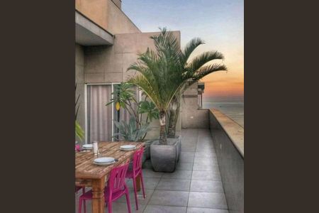 Apartamento à venda com 200m², 6 quartos e sem vaga