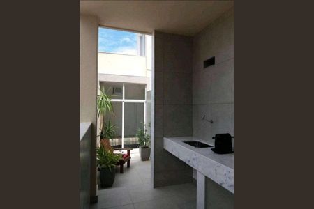 Apartamento à venda com 200m², 6 quartos e sem vaga