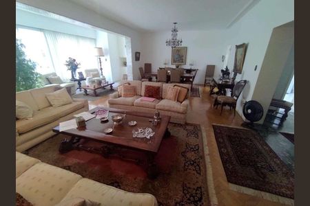 Apartamento à venda com 223m², 4 quartos e 1 vaga