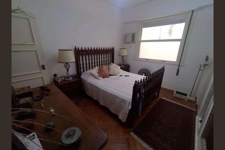 Apartamento à venda com 223m², 4 quartos e 1 vaga