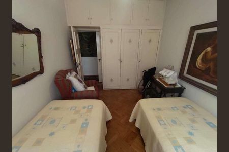 Apartamento à venda com 223m², 4 quartos e 1 vaga