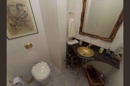 Apartamento à venda com 223m², 4 quartos e 1 vaga