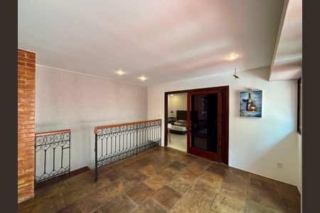 Casa à venda com 160m², 4 quartos e 1 vaga Casa à venda com 160m², 4 quartos e 1 vagaCobertura