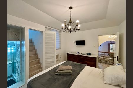 Casa à venda com 160m², 4 quartos e 1 vaga Casa à venda com 160m², 4 quartos e 1 vagaSuíte