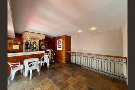 Casa à venda com 160m², 4 quartos e 1 vaga Casa à venda com 160m², 4 quartos e 1 vagaCobertura