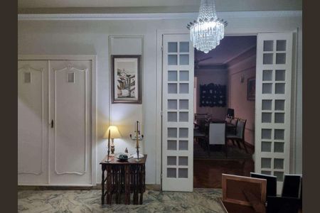 Apartamento à venda com 280m², 4 quartos e 1 vaga