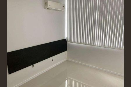 Apartamento à venda com 81m², 3 quartos e sem vaga