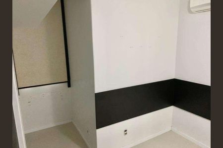 Apartamento à venda com 81m², 3 quartos e sem vaga