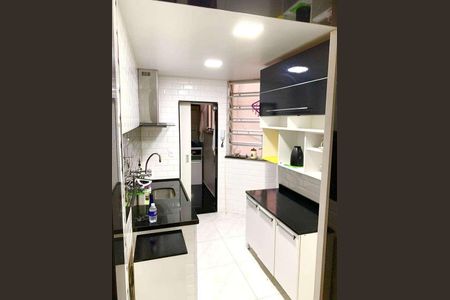 Apartamento à venda com 81m², 3 quartos e sem vaga